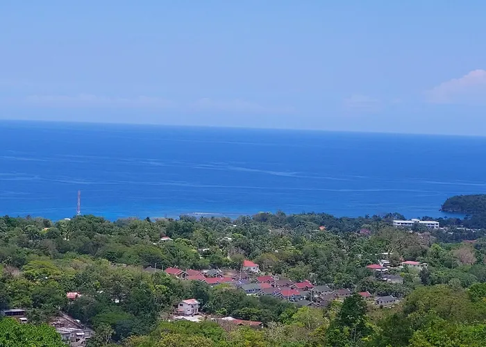 Pyramid Joy, 2 Bedroom Villa, Ocho Rios, Jamaica *
